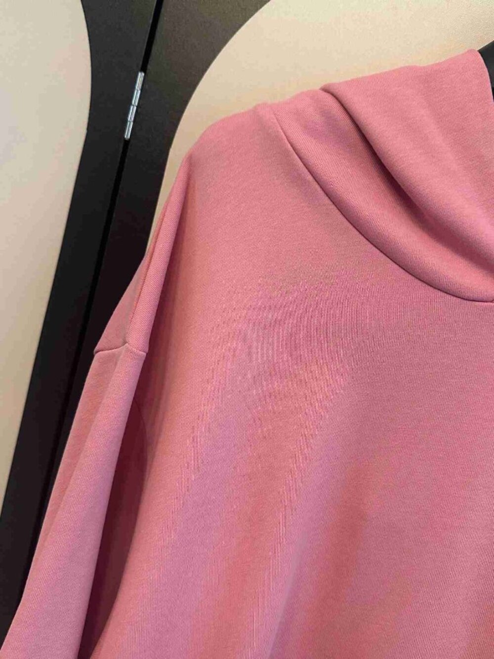 Acne Studios Stockholm 1996 Vintage‑Print Pink Cropped Hoodie - Picture 3 of 6